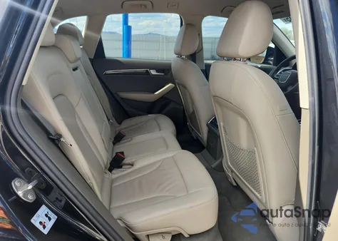 2012 Audi Q5 Premium z USA, uszkodzony, nr VIN WA1CFAFP3CA131759